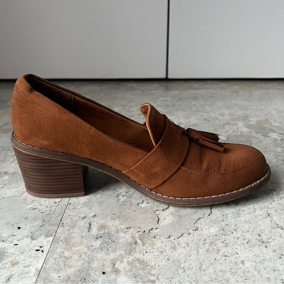 bc footwear | brown suede block heel tassel loafers - Picture 6 of 10
